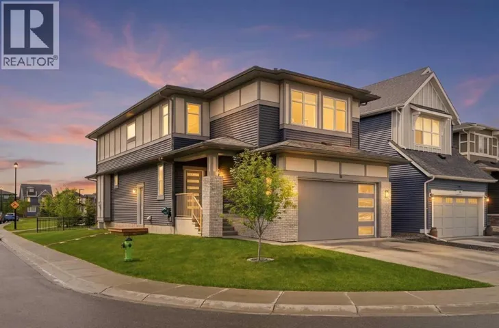 15 Lawrence Green SE, Airdrie, Alberta T4A3M9