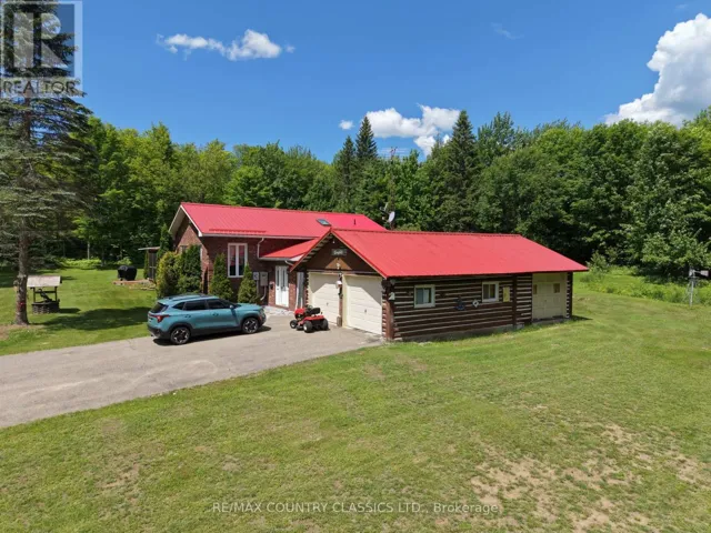 4379 HIGHWAY NO. 523 HIGHWAY, South Algonquin, Ontario K0J2C0