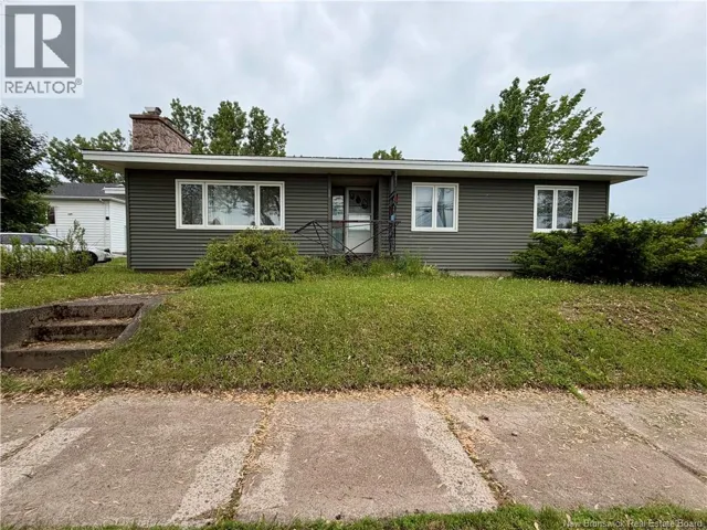 88 Watson Avenue, Moncton, New Brunswick E1C8C3