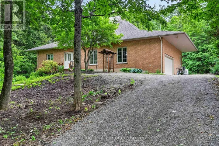 761 CEDARHURST DRIVE, Selwyn, Ontario K9J0C5