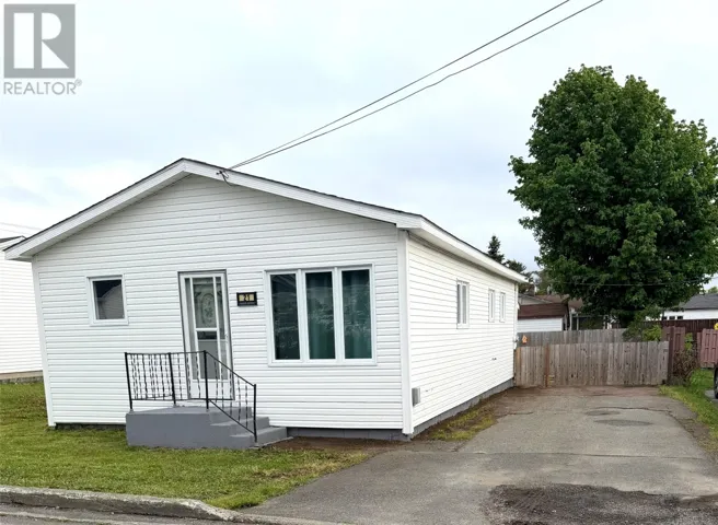 21 Patrick Street, Grand Falls - Windsor, Newfoundland & Labrador A2B1A4