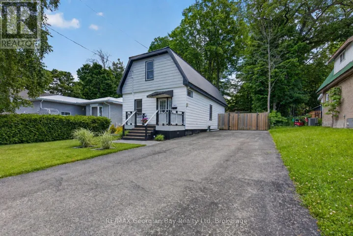 241 DONALDA STREET, Midland, Ontario L4R2N4