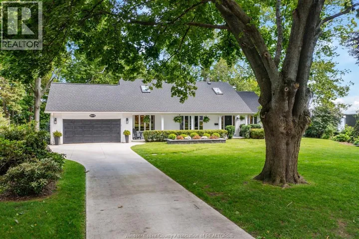3073 CENTENNIAL, Kingsville, Ontario N8H4G6