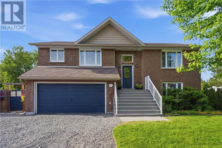 44 Patricia Street, Lively, Ontario P3Y1B1