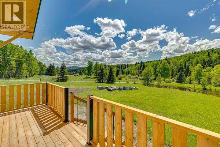 200 Fawn Hills Drive, Bragg Creek, Alberta T0L0K0