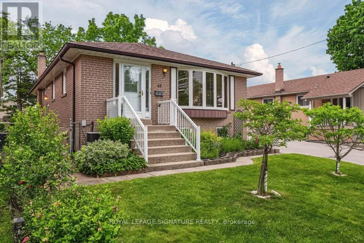 44 ROWALLAN DRIVE, Toronto (West Hill), Ontario M1E2Y6