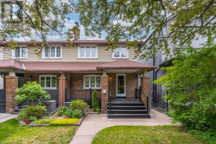 38 HOPEDALE AVENUE, Toronto (Broadview North), Ontario M4K3M7