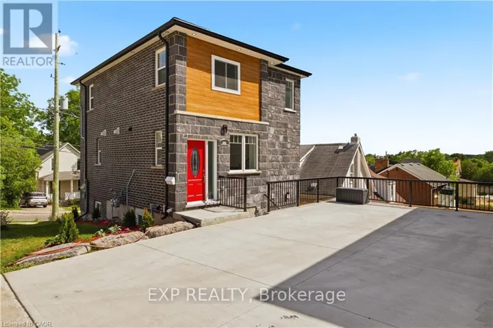 131 ST GEORGE STREET, Kitchener, Ontario N2G2T2