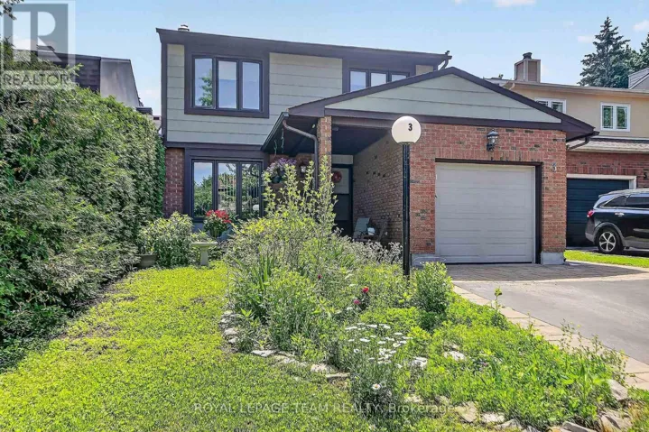 3 HAYWOOD CRESCENT, Ottawa, Ontario K2L2J3