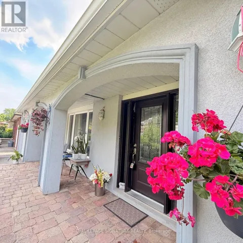 117 ROMFIELD CIRCUIT, Markham (Royal Orchard), Ontario L3T3H7