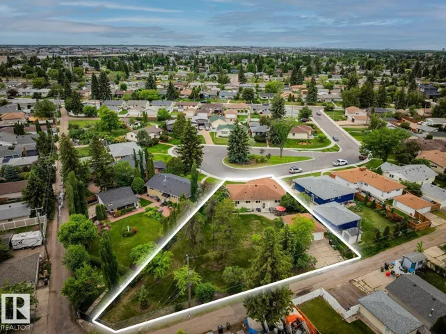 9044 56 ST NW, Edmonton, Alberta T6B1J2