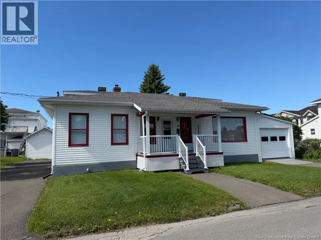 18 Dugal Street, Edmundston, New Brunswick E3V1X5
