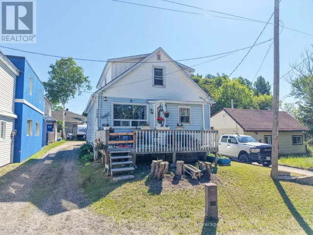 712 WINTERS STREET, North Bay (Central), Ontario P1B1S7