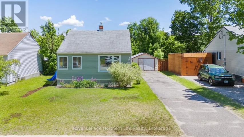 25 SPRUCE STREET, Unorganized Townships (Thorne), Ontario P0H2J0