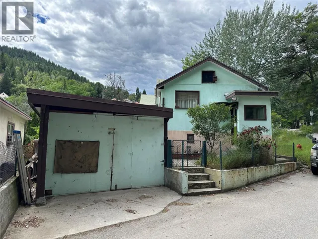 223 Railway Lane, Trail, British Columbia V1R2S4