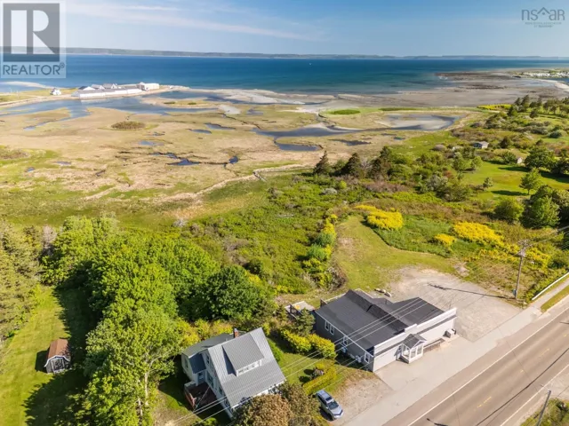 1861 Highway 1, Church Point, Nova Scotia B0W1M0