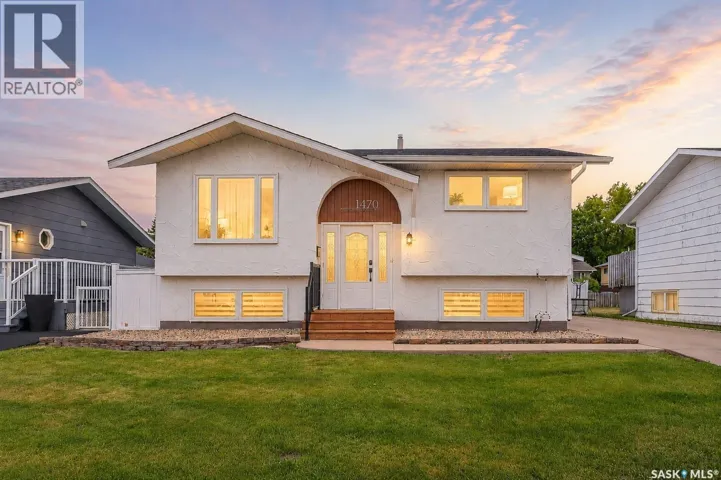 1470 Sioux CRESCENT SW, Moose Jaw, Saskatchewan S6H7H6