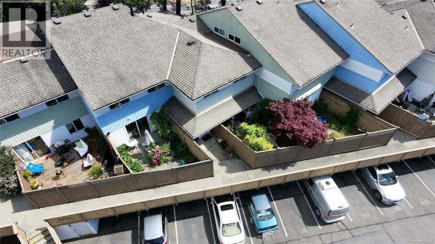 114 724 Sea Terr, Victoria, British Columbia V9A3R6