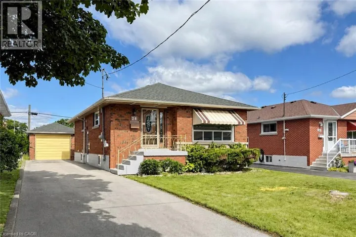 28 WARREN Avenue, Hamilton, Ontario L9A3C6