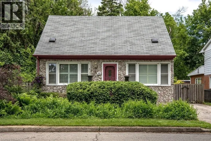 16 SUSSEX Street, Hamilton, Ontario L8S2E1