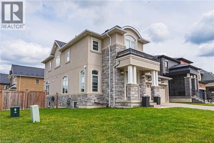 55 ROBARTS Drive, Ancaster, Ontario L9K0H5