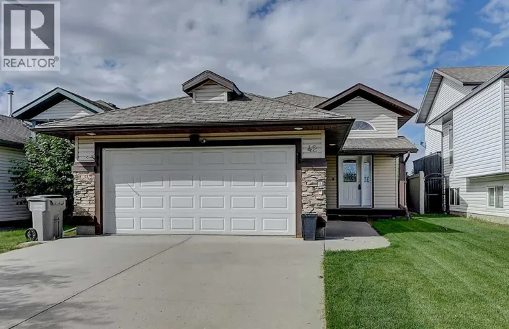 42 Pinnacle, Grande Prairie, Alberta T8W2X3