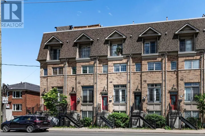 1079 BROADVIEW AVENUE, Toronto (Broadview North), Ontario M4K2S4