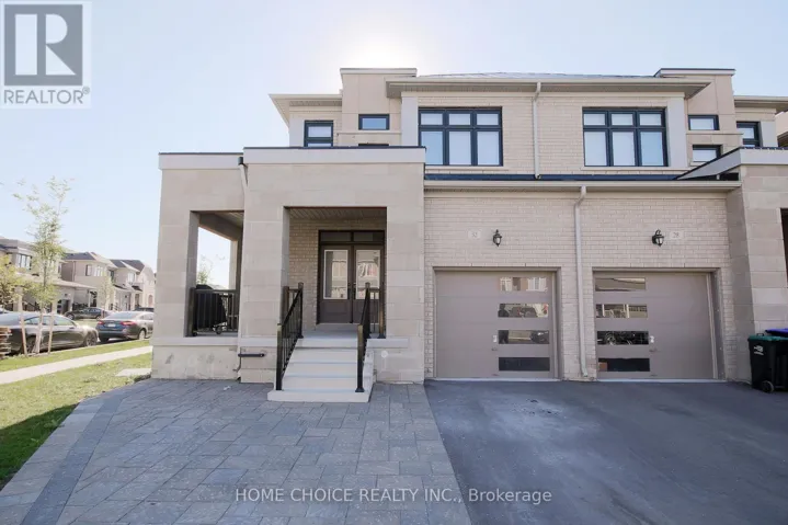 32 FERRAGINE CRESCENT, Bradford West Gwillimbury (Bradford), Ontario L3Z2A6