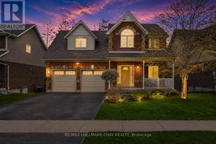 17 ARMEDA CLOW CRESCENT, Essa (Angus), Ontario L3W0H7