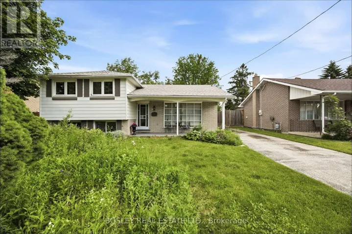 16 STEEL STREET, Barrie (Grove East), Ontario L4M2E5