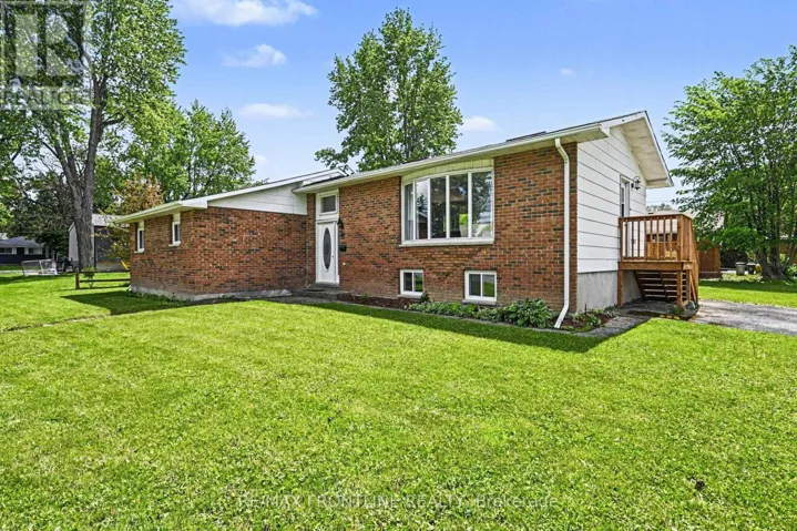 68 DRUMMOND STREET W, Perth, Ontario K7H2K4