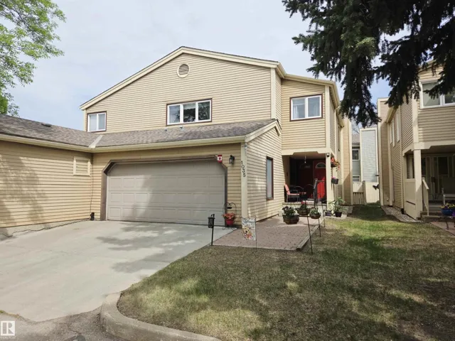 1035 109 ST NW, Edmonton, Alberta T6J5G2