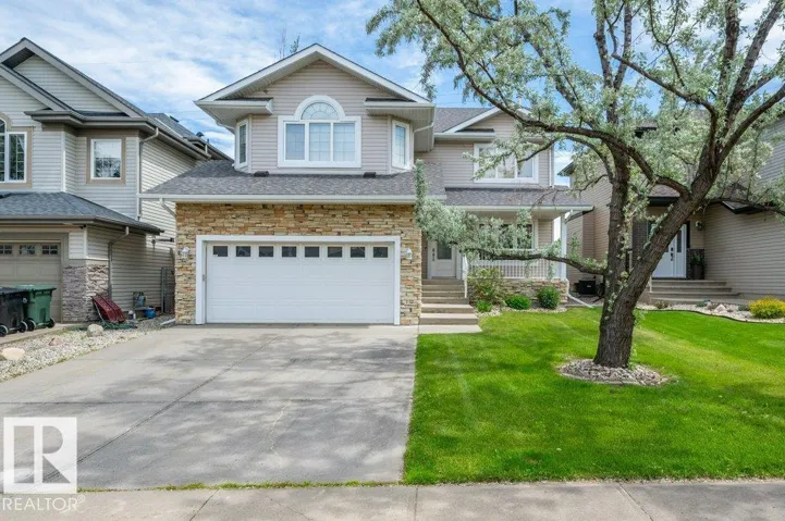 33 Chatwin RD, Sherwood Park, Alberta T8H2S7