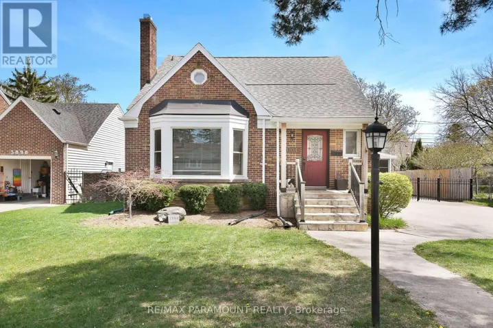 3104 LONGFELLOW AVENUE, Windsor, Ontario N9E2L5