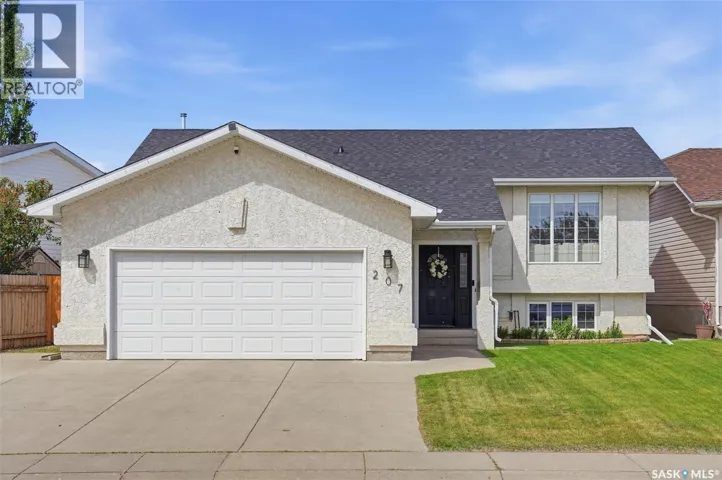 207 Sumner CRESCENT, Saskatoon, Saskatchewan S7L7L7