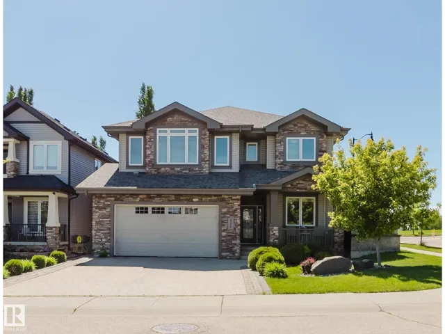 4377 MCCLUNG CR NW, Edmonton, Alberta T6R0M8