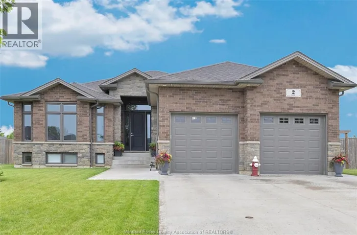2 OLIVE, Leamington, Ontario N8H0E7