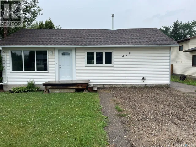 409 4th STREET W, Meadow Lake, Saskatchewan S9X1Y4