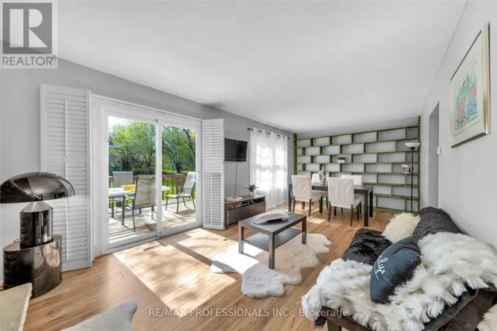 UPPER - 47 WISHFORD DRIVE, Toronto (Malvern), Ontario M1B2T2