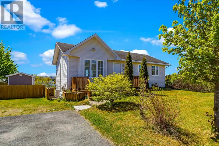 160 Lanark Drive, Paradise, Newfoundland & Labrador A1L3E7