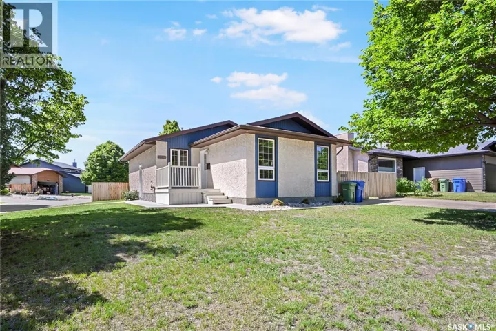3331 Parkland DRIVE E, Regina, Saskatchewan S4V1V7