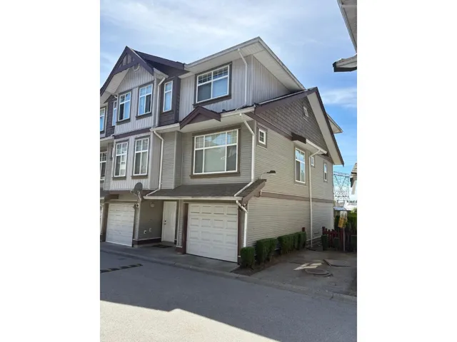 48 12585 72 AVENUE, Surrey, British Columbia V3W1R9