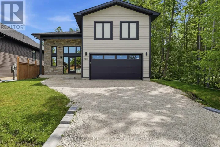 113 SMALLMAN DRIVE, Wasaga Beach, Ontario L9Z1L3