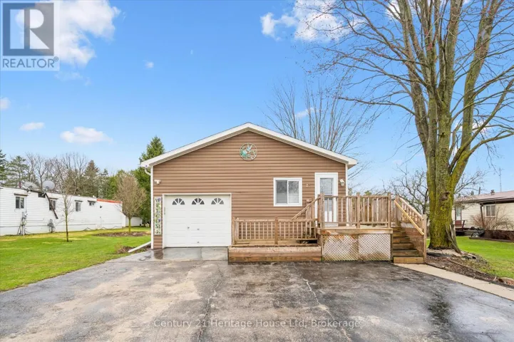 25 FOURTH AVENUE, Wellington North, Ontario N0G2K0