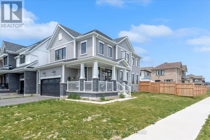 8 DOWNRIVER DRIVE, Welland (Dain City), Ontario L3B0M5