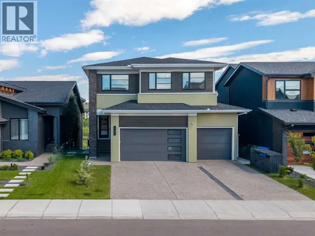 1104 Cranbrook Gardens SE, Calgary, Alberta T3M3L3