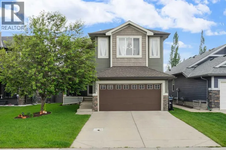 2067 Luxstone Boulevard SW, Airdrie, Alberta T4B0J8