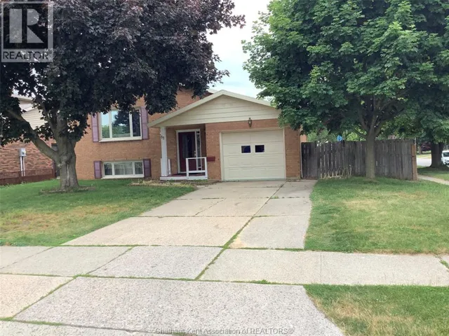 17 Country LANE, Chatham, Ontario N7L5C5