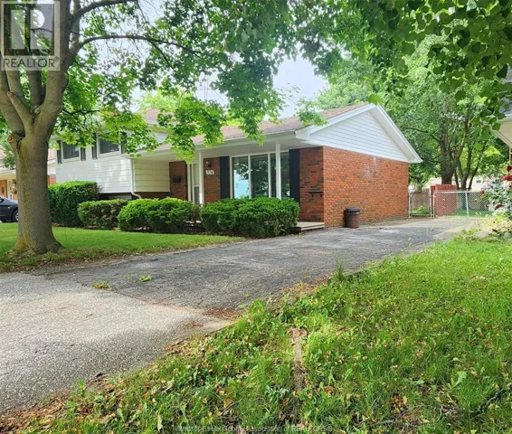 376 FRYER STREET, Amherstburg, Ontario N9V2L9