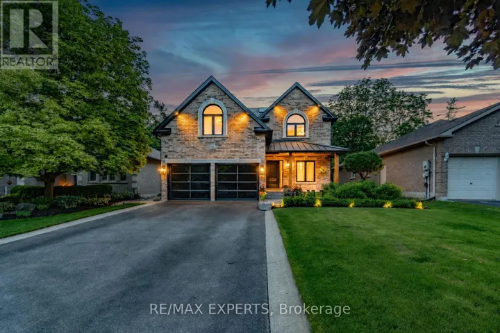 8 BRENT ROAD, East Gwillimbury (Holland Landing), Ontario L9N1R9